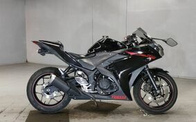 YAMAHA YZF-R25 RG10J