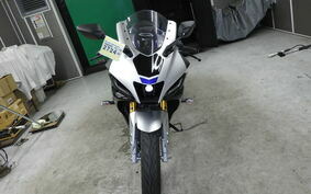 YAMAHA YZF-R15M RG67