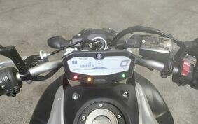 YAMAHA MT-07 2015 RM07J