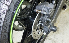 KAWASAKI ZX-25R ZX250E