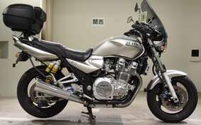 YAMAHA XJR1300 2001 RP03J