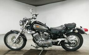 YAMAHA VIRAGO 250 3DM