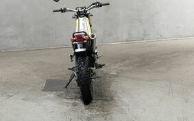 YAMAHA TRICKER DG10J