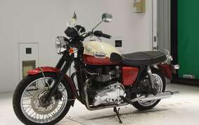 TRIUMPH BONNEVILLE T100 2011