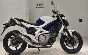 SUZUKI GLADIUS 2010 VK58A