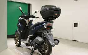 YAMAHA TRICITY 125 SE82J