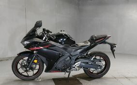 YAMAHA YZF-R25 RG10J