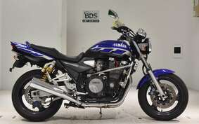 YAMAHA XJR1300 2000 RP03J