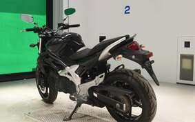 SUZUKI GLADIUS 2012 VK58A