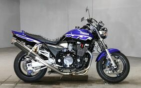 YAMAHA XJR1300 2000 RP03J