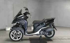 YAMAHA TRICITY 125 SE82J