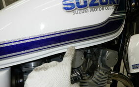 SUZUKI GS425 GS425