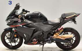 YAMAHA YZF-R25 A RG10J