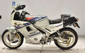 YAMAHA FZR250 2KR