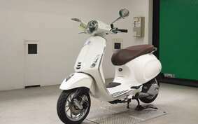 VESPA PRIMAVERA125