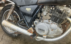 YAMAHA SR250 4J1