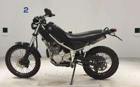 YAMAHA TRICKER DG10J