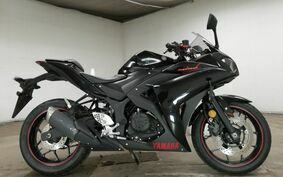 YAMAHA YZF-R25 RG10J