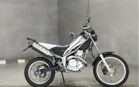 YAMAHA TRICKER DG16J