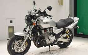 YAMAHA XJR1300 1998 RP01J