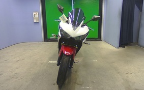 YAMAHA YZF-R25 A RG10J