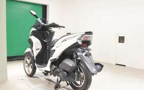 YAMAHA TRICITY 125 SE82J