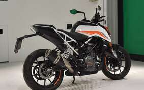 KTM 390 DUKE 2024