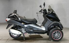 PIAGGIO MP3 250 RL M472