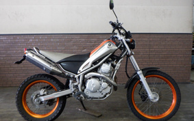 YAMAHA TRICKER DG16J