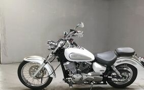 YAMAHA DRAGSTAR 250 VG02J