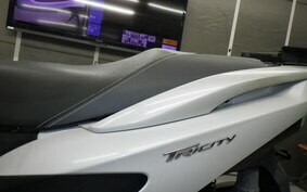 YAMAHA TRICITY 125 SE82J