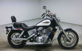 HONDA SHADOW 1100 1996 SC18