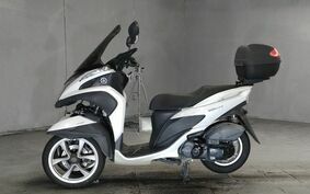 YAMAHA TRICITY 125 SE78