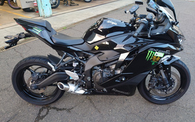 KAWASAKI NINJA ZX 25 ZX250E