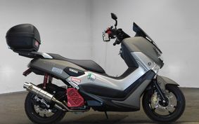 YAMAHA N-MAX SE86J