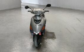 SUZUKI VECSTAR 125 CF42A