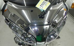 HONDA GL 1800 GOLD WING 2001 SC47