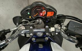 SUZUKI GLADIUS 2010 VK58A