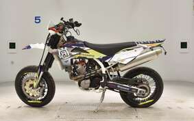 HUSQVARNA SM250R A200