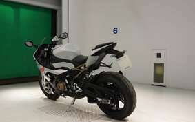 BMW S1000RR 2021