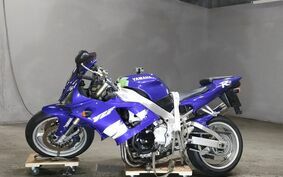 YAMAHA YZF-R1 1999 RN011