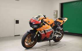 HONDA CBR600RR GEN 3 2013 PC40