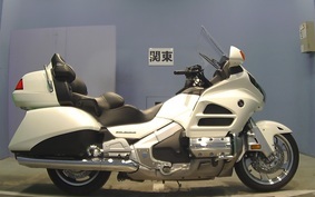 HONDA GL 1800 GOLD WING 2012 SC68