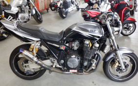 YAMAHA XJR1300 2002 RP03J