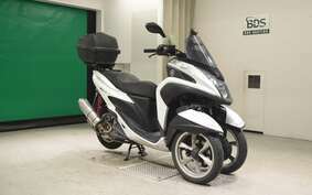 YAMAHA TRICITY 125 SE82J