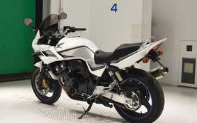 HONDA CB400 SUPER BOLDOR VTEC A 2011 NC42