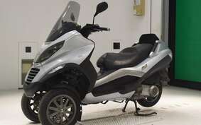 PIAGGIO MP3 250