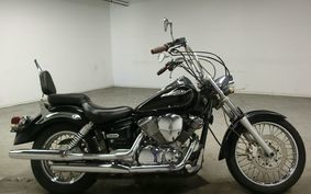 YAMAHA DRAGSTAR 250 2002 VG02J