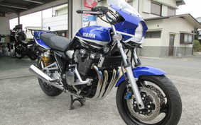 YAMAHA XJR1300 2002 RP03J