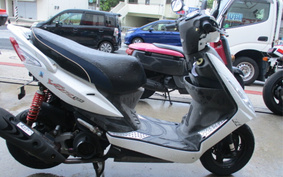 KYMCO  VJR125i